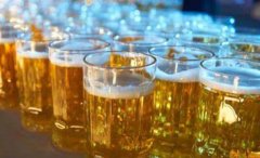 生啤和熟啤什么區(qū)別？我們平時(shí)喝的是生啤酒，那熟啤是什么？