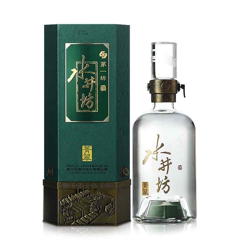 盛著紅酒的酒杯，平常喝白酒用的小杯子叫什么杯呢?哪有賣的?