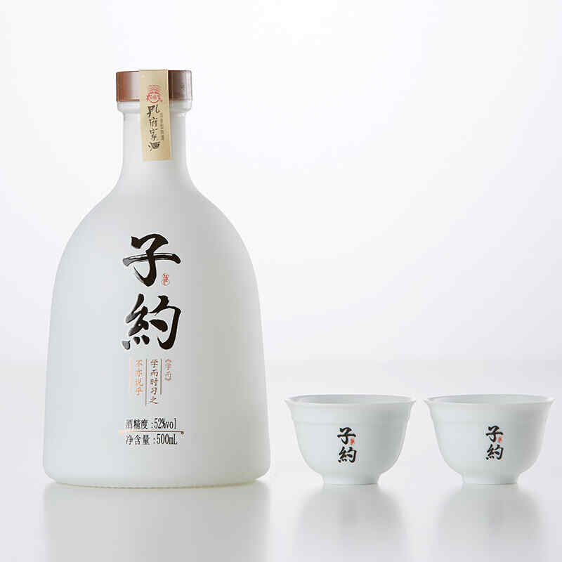紅酒能配燒酒喝嗎，葡萄酒能加入白酒喝嗎?